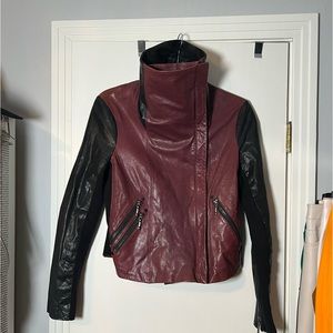 BCBG leather moto jacket black and burgundy sz M